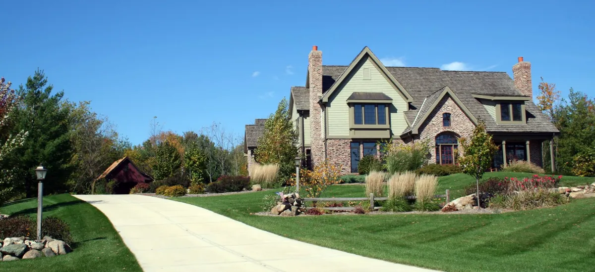 Spring-Cleaning-for-Your-Roof-Tips-for-Maintaining-Your-Roofs-Health-1.