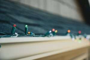 - How to Hang Christmas Decorations on Roofs and Gutters